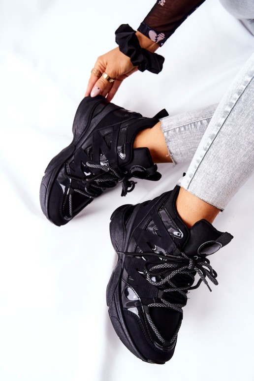 Sportiniai batai su aukštakulniais juodais Hesane