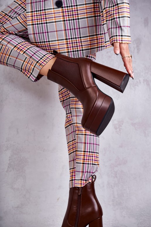 Women's Leather Boots On A Massive Heel Brown Jones