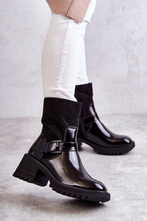 Women's Warm Boots On A Chunky Heel Black Marinela