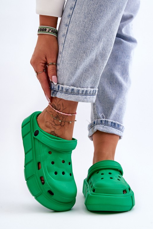 Women's Foam Crocs On Platform Green Beckett