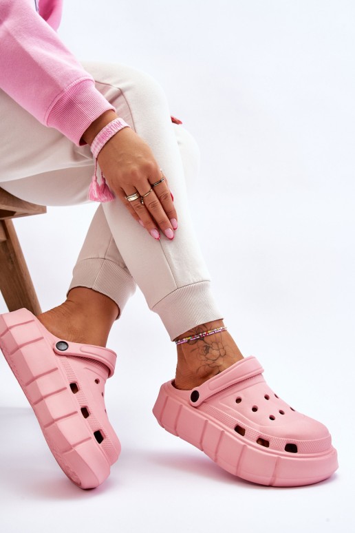 Women's Foam Platform Crocs Pink Beckett