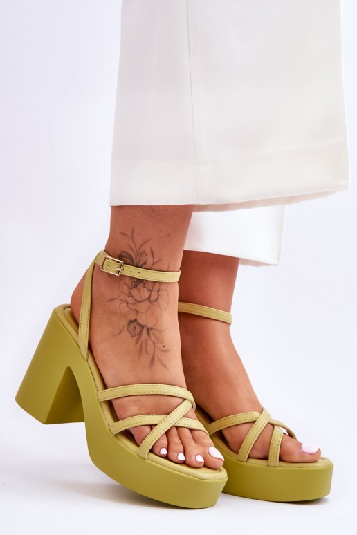 Fashionable High Heels Sandals With Straps Lime Shemira