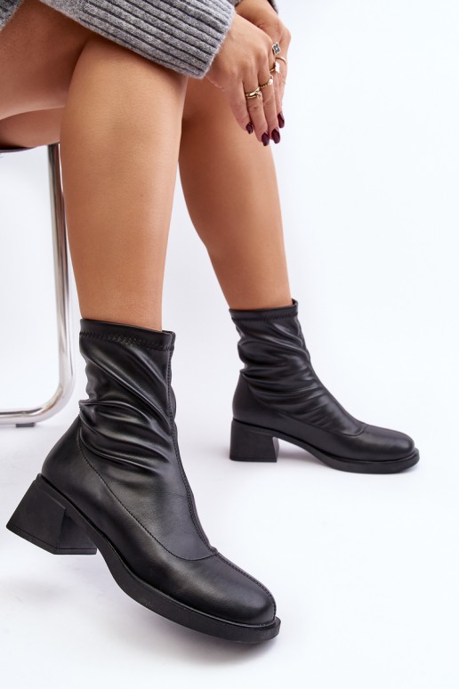 Women's Low Heel Black Ankle Boots Aphroteia