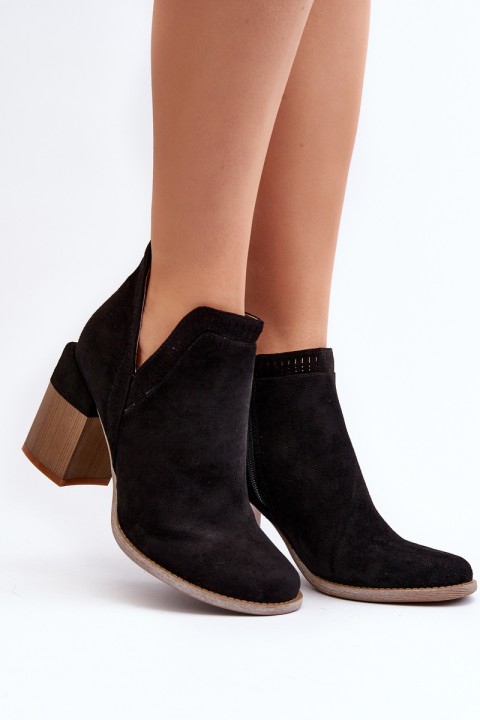 Ankle Boots on Chunky Heel with Cutout Black Jolnima