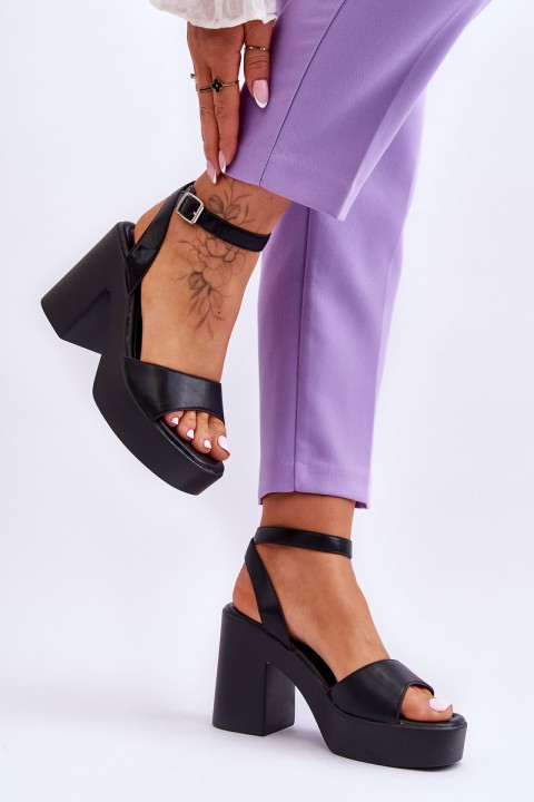 Fashionable Sandals On Massive Heel Black Karmine