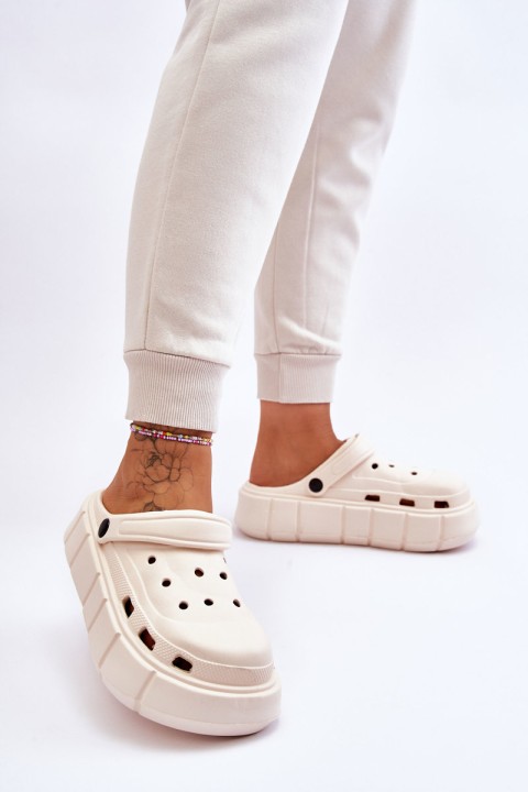 Women's Foam Platform Crocs Beige Beckett