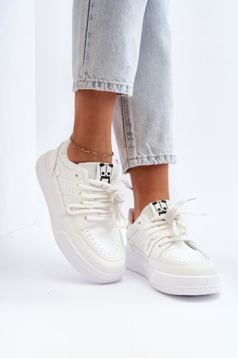 Women's White Faux Leather Sneakers Avanalis