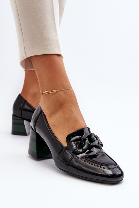 Black Patent Leather Pumps with Chain Paliotte