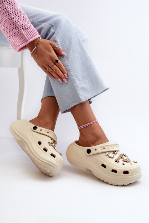 Women's Lightweight Foam Sandals on Thick Sole with Decorative Pins Beige Effiora