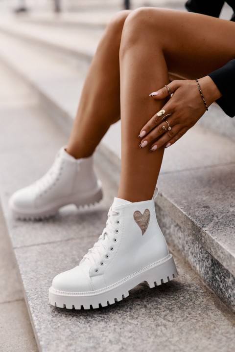 Women's Zip Boots With Decorative Heart White Obeena