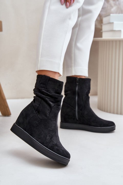 Boots With Ruffled Upper On Hidden Wedge Black Zinradea