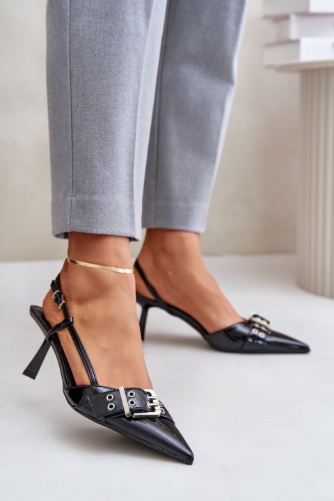 Lacquered Heels With Buckle Black Zeisia