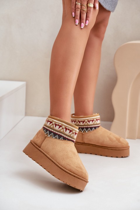 Women's Snow Boots With A Pattern Insert On A Platform Camel Avatharia